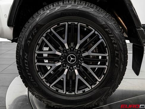 Used 2023 Mercedes-Benz G 63 AMG Squared image 25