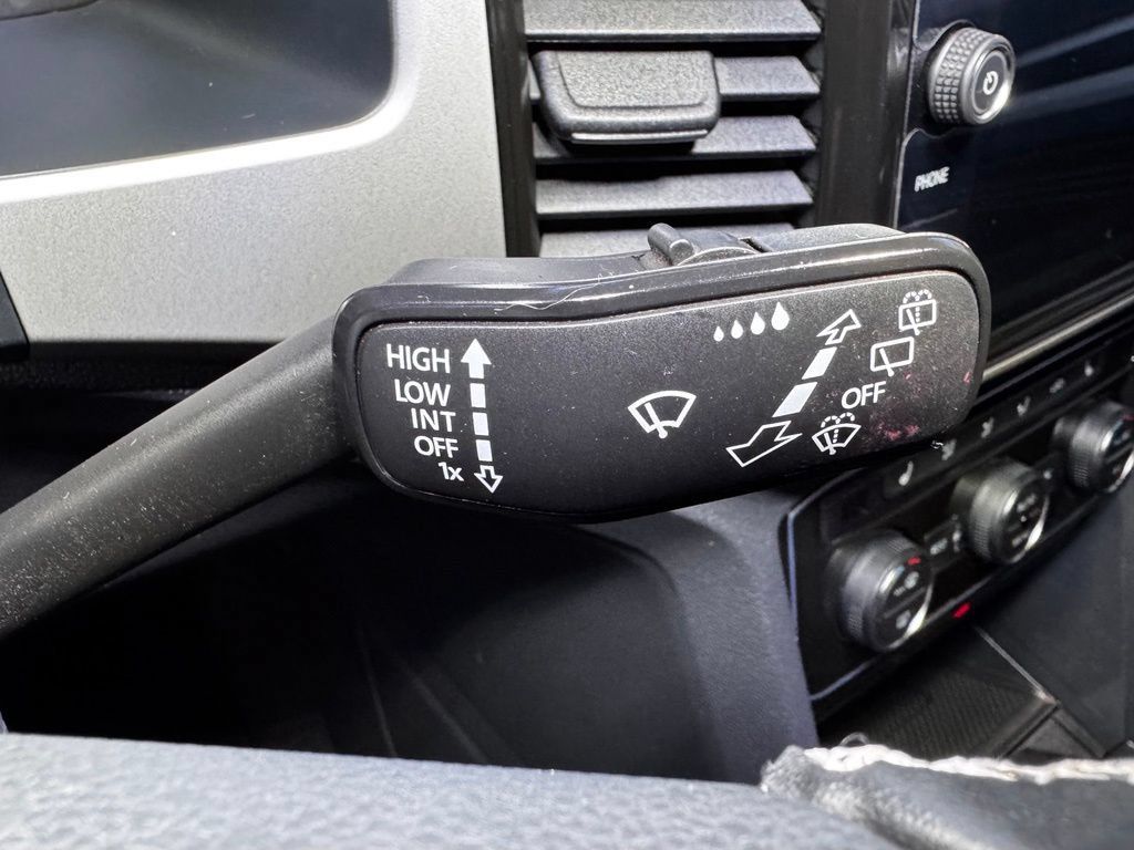Used 2022 Volkswagen Atlas SE AWD/4WD image 23