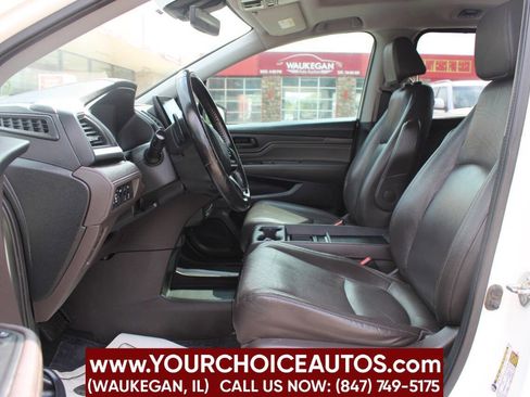 Used 2018 Honda Odyssey Touring image 11