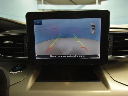 Used 2023 Ford Explorer XLT w/ Equipment Group 202A image 18