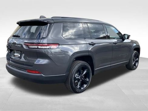 New 2025 Jeep Grand Cherokee L Altitude image 6