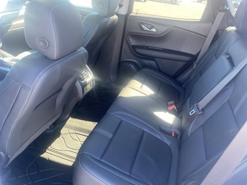 Used 2025 Chevrolet Blazer LT w/ Midnight/Sport Edition image 11
