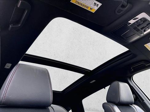 Used 2023 Acura MDX A-Spec image 17