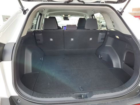 Certified 2025 Toyota RAV4 LE image 27