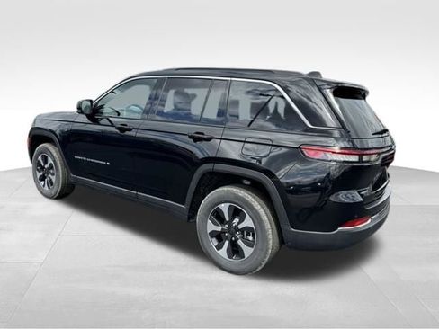 New 2025 Jeep Grand Cherokee Limited 4xe w/ Trailer Tow Package image 5