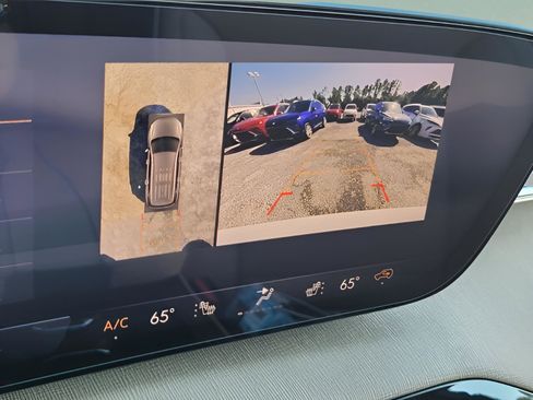 New 2026 Buick Enclave Preferred image 33