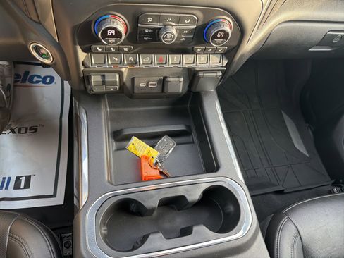 Used 2020 Chevrolet Silverado 1500 LTZ w/ LTZ Plus Package image 16