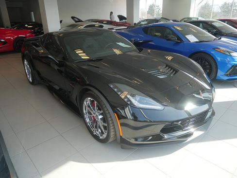 Used 2019 Chevrolet Corvette Grand Sport image 1