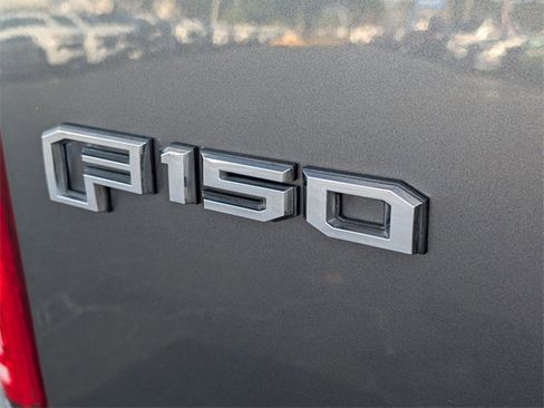 Used 2017 Ford F150 XLT image 16