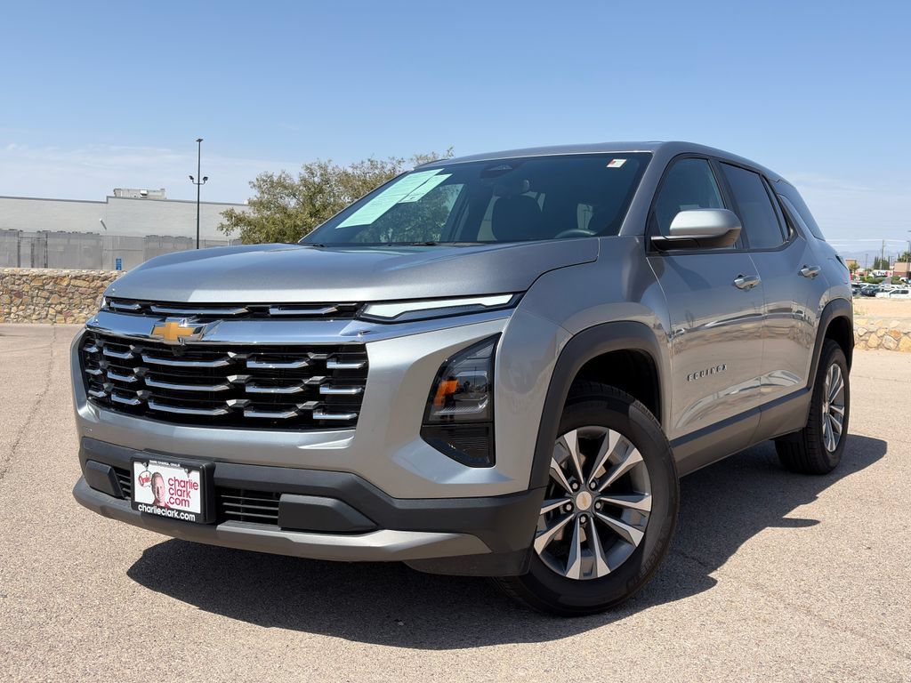 Used 2026 Chevrolet Equinox LT AWD/4WD image 1