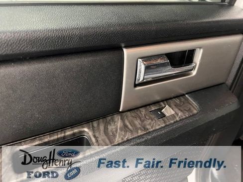 Used 2017 Ford Expedition EL Limited RWD image 29