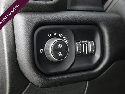 Used 2024 RAM 3500 Laramie image 26