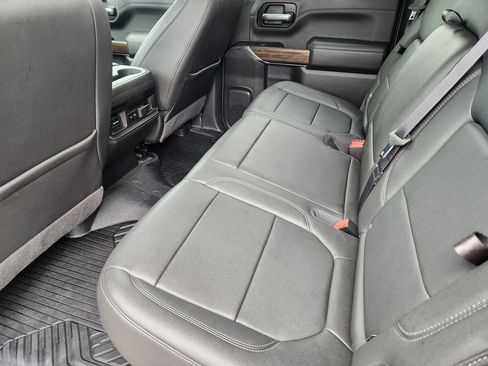 Certified 2022 Chevrolet Silverado 1500 LT Trail Boss w/ LT Trail Boss Premium Package AWD/4WD image 29