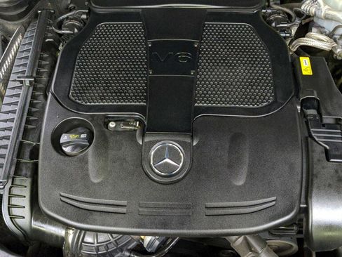 Used 2012 Mercedes-Benz SLK 350 image 31