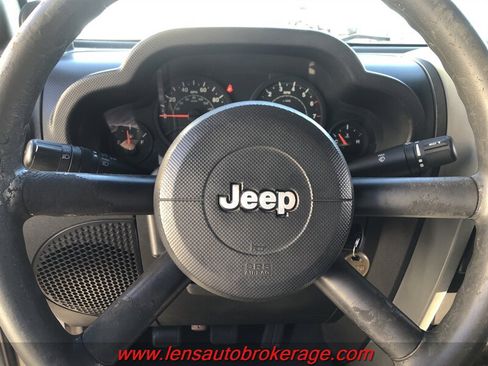 Used 2009 Jeep Wrangler X AWD/4WD image 13