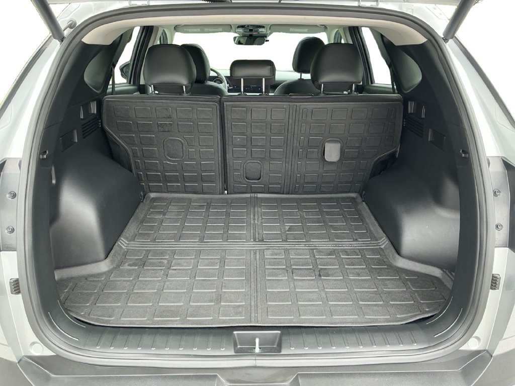 Used 2025 Hyundai Tucson SEL FWD image 14