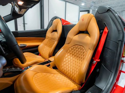 Used 2018 Ferrari 488 Spider RWD image 53