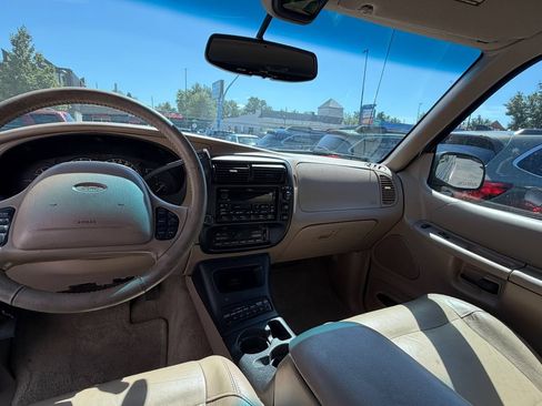 Used 2001 Ford Explorer Eddie Bauer AWD/4WD image 7