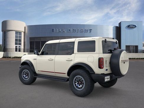 New 2026 Ford Bronco Outer Banks w/ Sasquatch Package AWD/4WD image 5