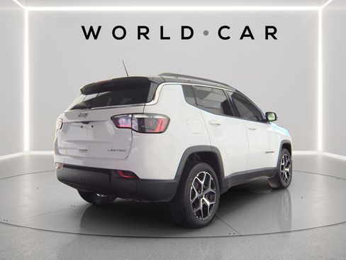 Used 2025 Jeep Compass Limited AWD/4WD image 2