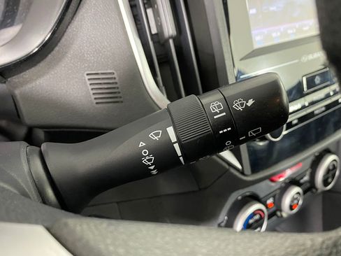 Used 2021 Subaru Crosstrek 2.0i image 16