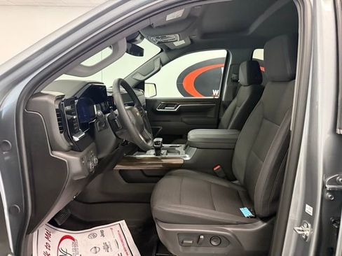 New 2026 Chevrolet Silverado 1500 LT image 9