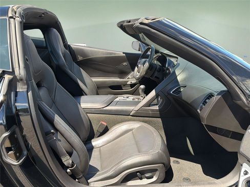 Used 2019 Chevrolet Corvette Grand Sport w/ Carbon Flash Badge Package RWD image 22