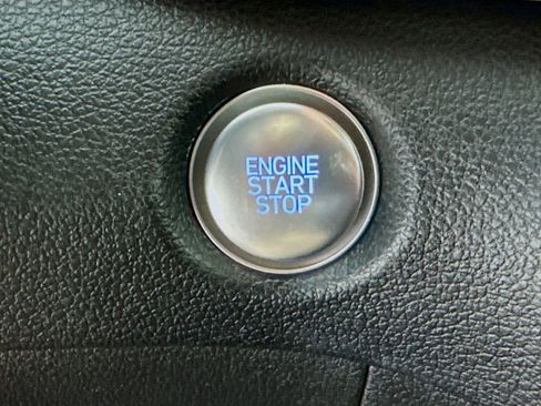 Used 2021 Hyundai Santa Fe SEL image 34