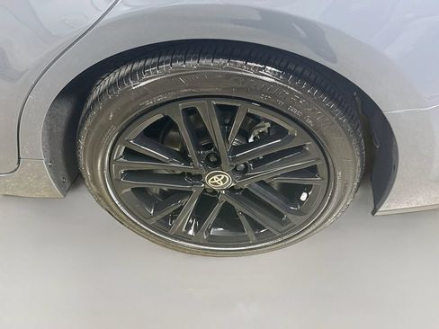Used 2026 Toyota Camry SE FWD image 9