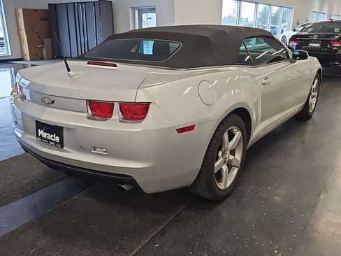 Used 2011 Chevrolet Camaro LT RWD image 5