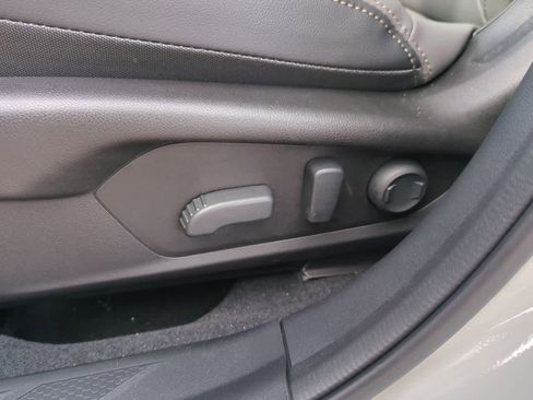 New 2026 Subaru Outback Limited image 16