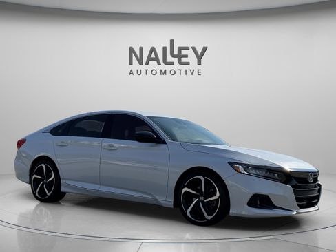 Certified 2022 Honda Accord Sport image 8