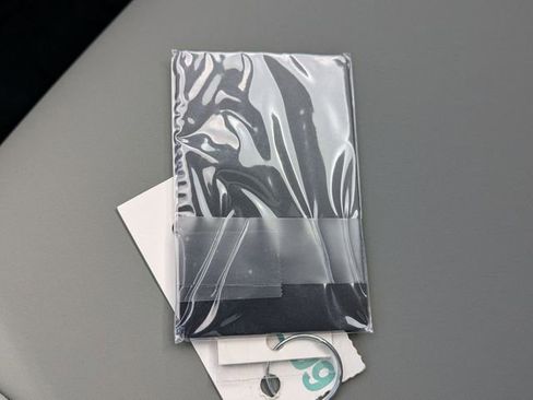 New 2025 Volvo EX30 Plus w/ Climate Package image 31