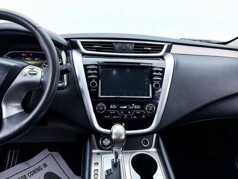 Used 2017 Nissan Murano SV image 6