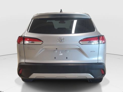 Certified 2022 Toyota Corolla Cross L AWD/4WD image 6