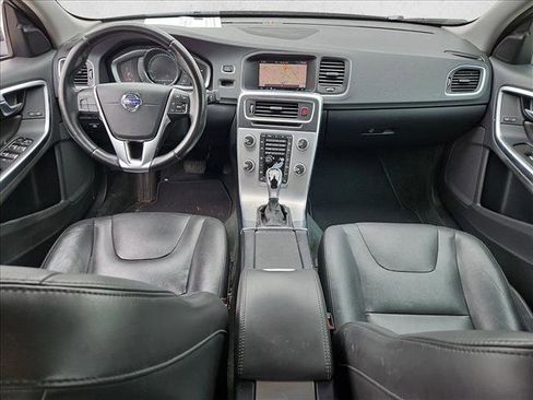 Used 2018 Volvo S60 T5 Inscription AWD/4WD image 19