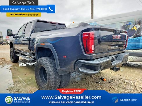 Used 2020 GMC Sierra 3500 Denali w/ Denali Ultimate Package AWD/4WD image 3