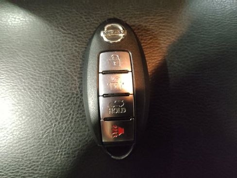 Used 2018 Nissan Sentra SV FWD image 32
