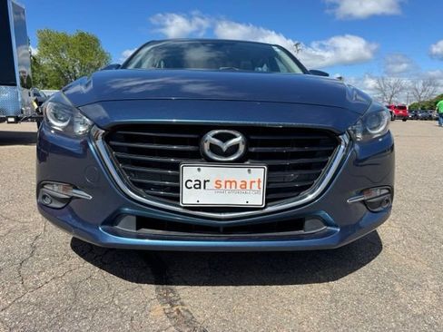 Used 2017 MAZDA MAZDA3 Grand Touring FWD image 2
