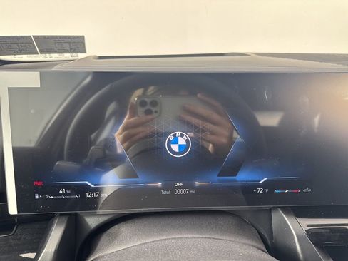 New 2026 BMW 530i xDrive w/ M Sport Package AWD/4WD image 21