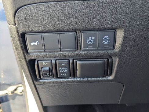 Used 2019 Nissan Armada SL w/ Premium Package image 24