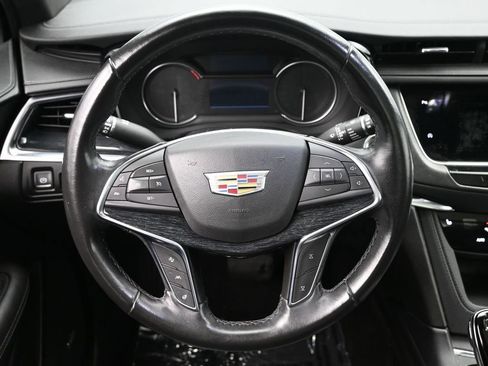 Used 2021 Cadillac XT5 Premium Luxury image 21