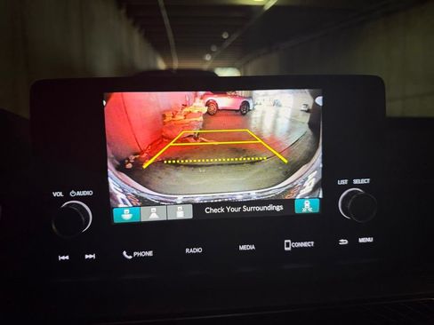 Used 2025 Acura Integra FWD image 35