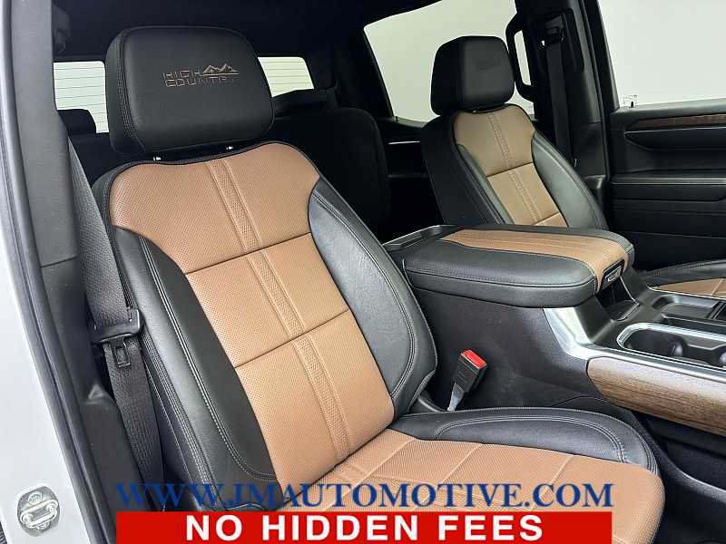 Used 2023 Chevrolet Silverado 1500 High Country w/ High Country Premium Package AWD/4WD image 22