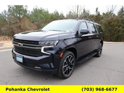 Certified 2021 Chevrolet Suburban RST image 3