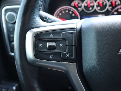 Used 2019 Chevrolet Silverado 1500 LT Trail Boss AWD/4WD image 7