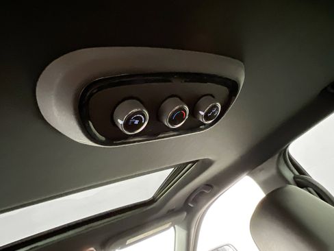 Used 2023 Dodge Durango R/T image 26