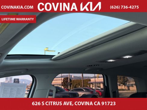 Certified 2022 Kia Telluride S image 17