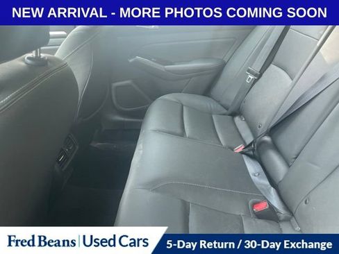 Used 2025 Nissan Altima 2.5 SL FWD image 12