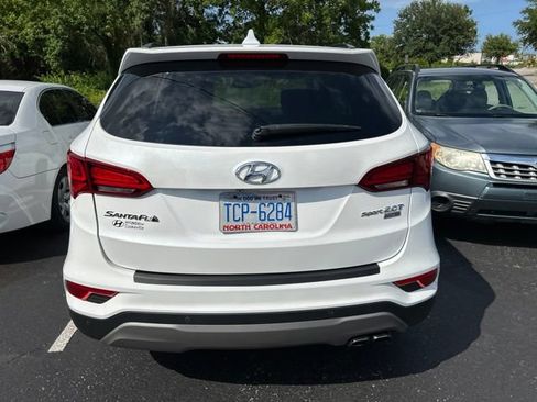 Used 2018 Hyundai Santa Fe Sport w/ Cargo Package FWD image 6